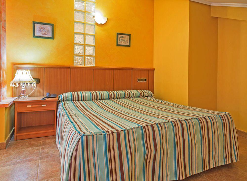 Hotel Real De Castilla Tordesillas Ngoại thất bức ảnh