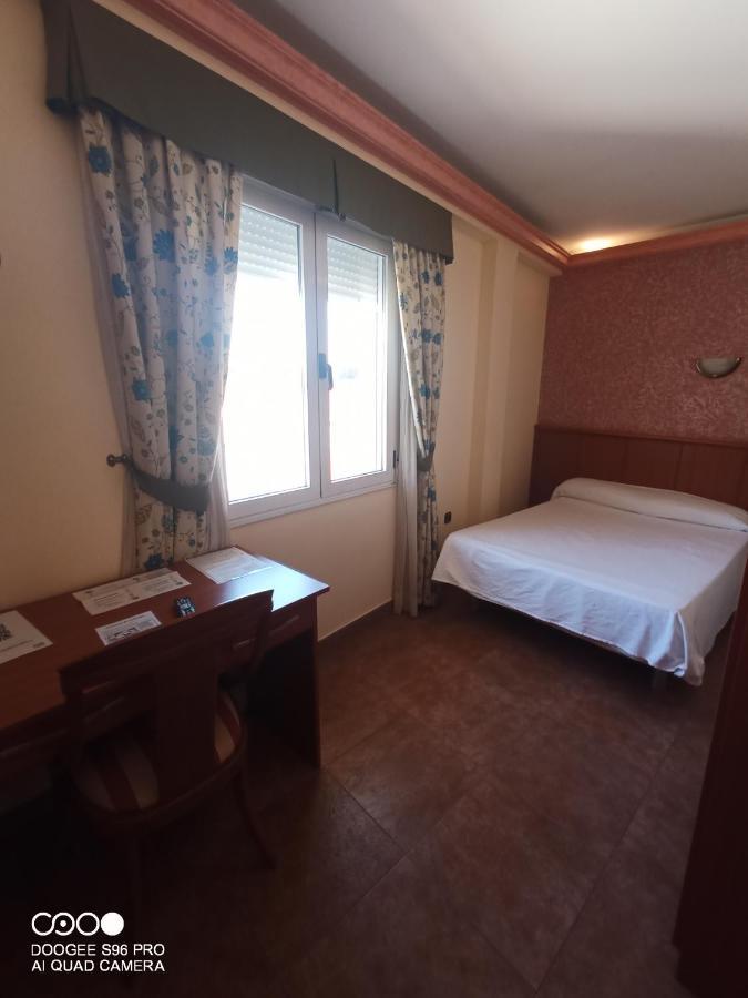 Hotel Real De Castilla Tordesillas Ngoại thất bức ảnh