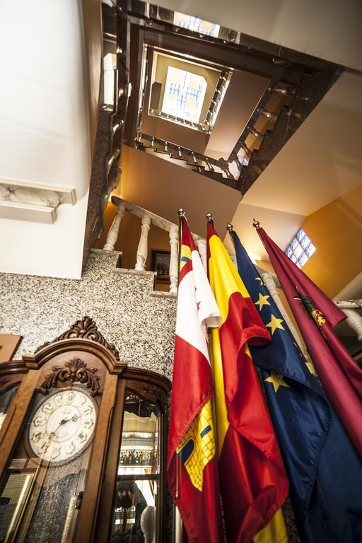 Hotel Real De Castilla Tordesillas Ngoại thất bức ảnh