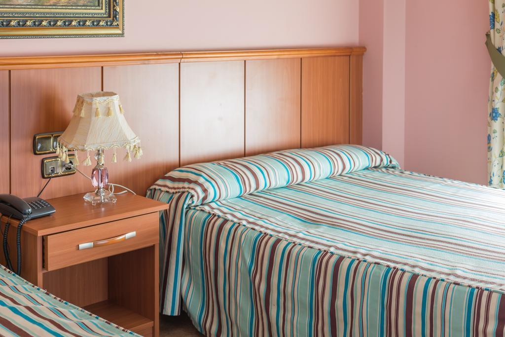 Hotel Real De Castilla Tordesillas Ngoại thất bức ảnh