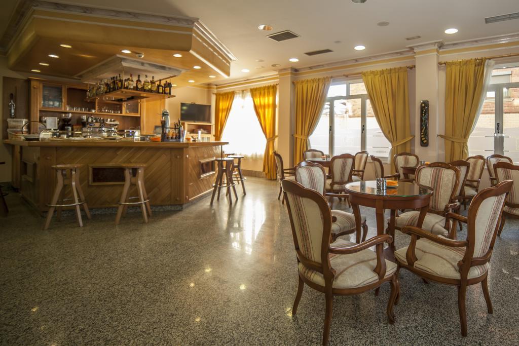 Hotel Real De Castilla Tordesillas Ngoại thất bức ảnh