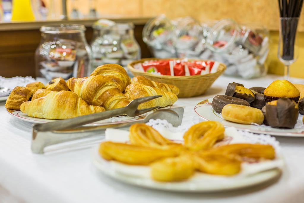 Hotel Real De Castilla Tordesillas Ngoại thất bức ảnh