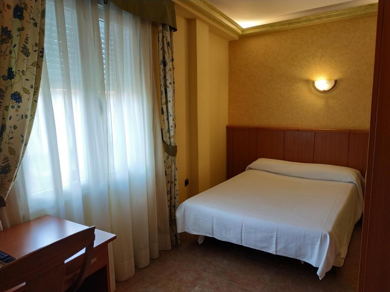 Hotel Real De Castilla Tordesillas Ngoại thất bức ảnh