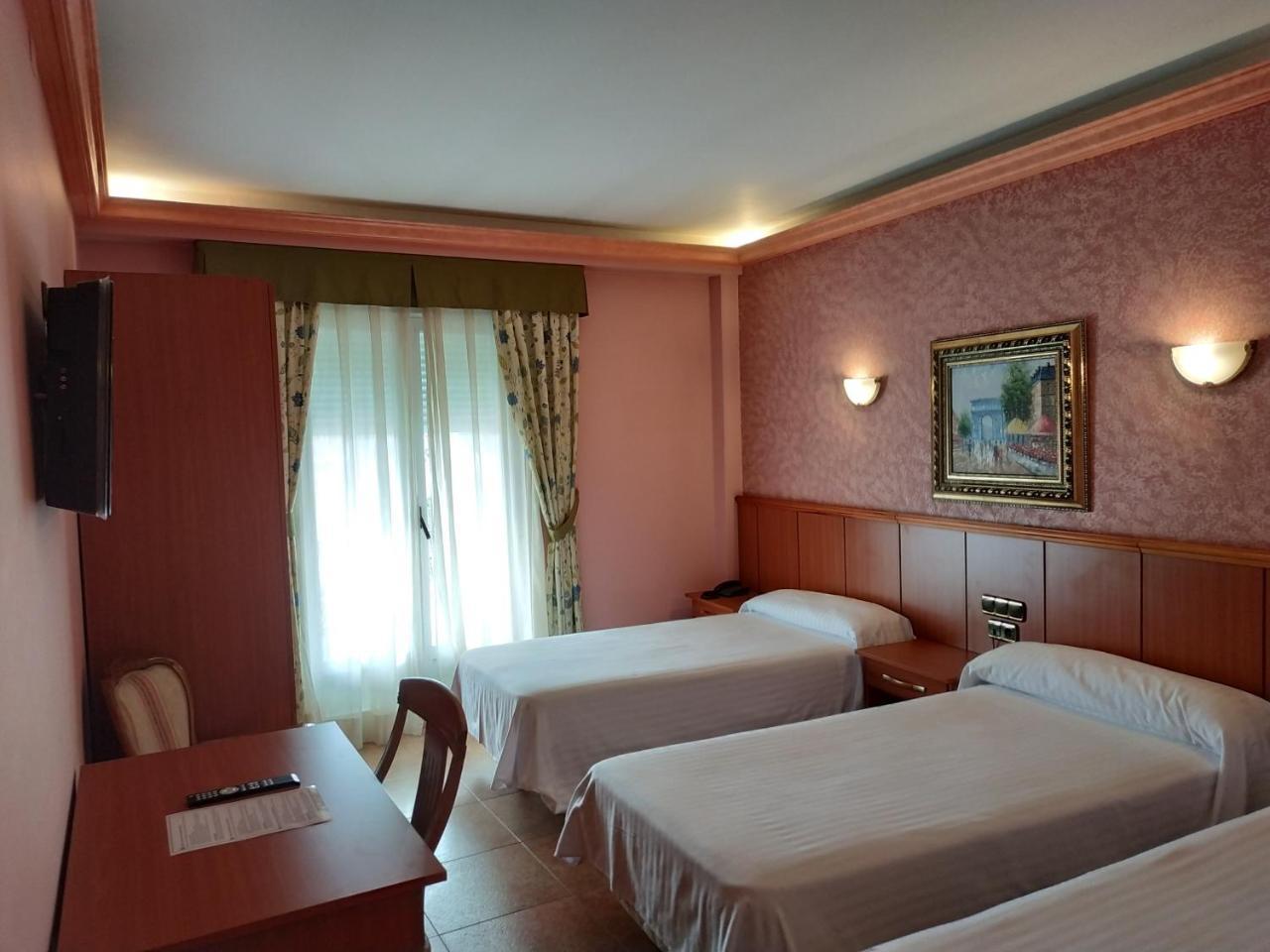 Hotel Real De Castilla Tordesillas Ngoại thất bức ảnh